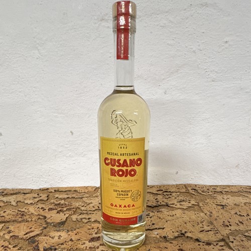 Gusano rojo mezcal artesanal - mezcal,
